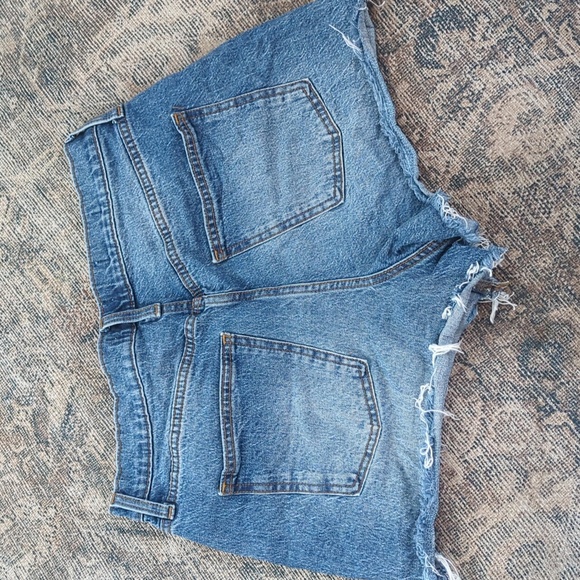 ❤️ Universal Thread highest rise shortie short denim cut off shorts - Picture 4 of 5